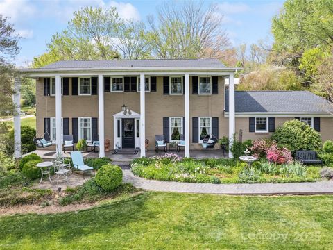 60 Club Knoll Avenue Waynesville NC 28786