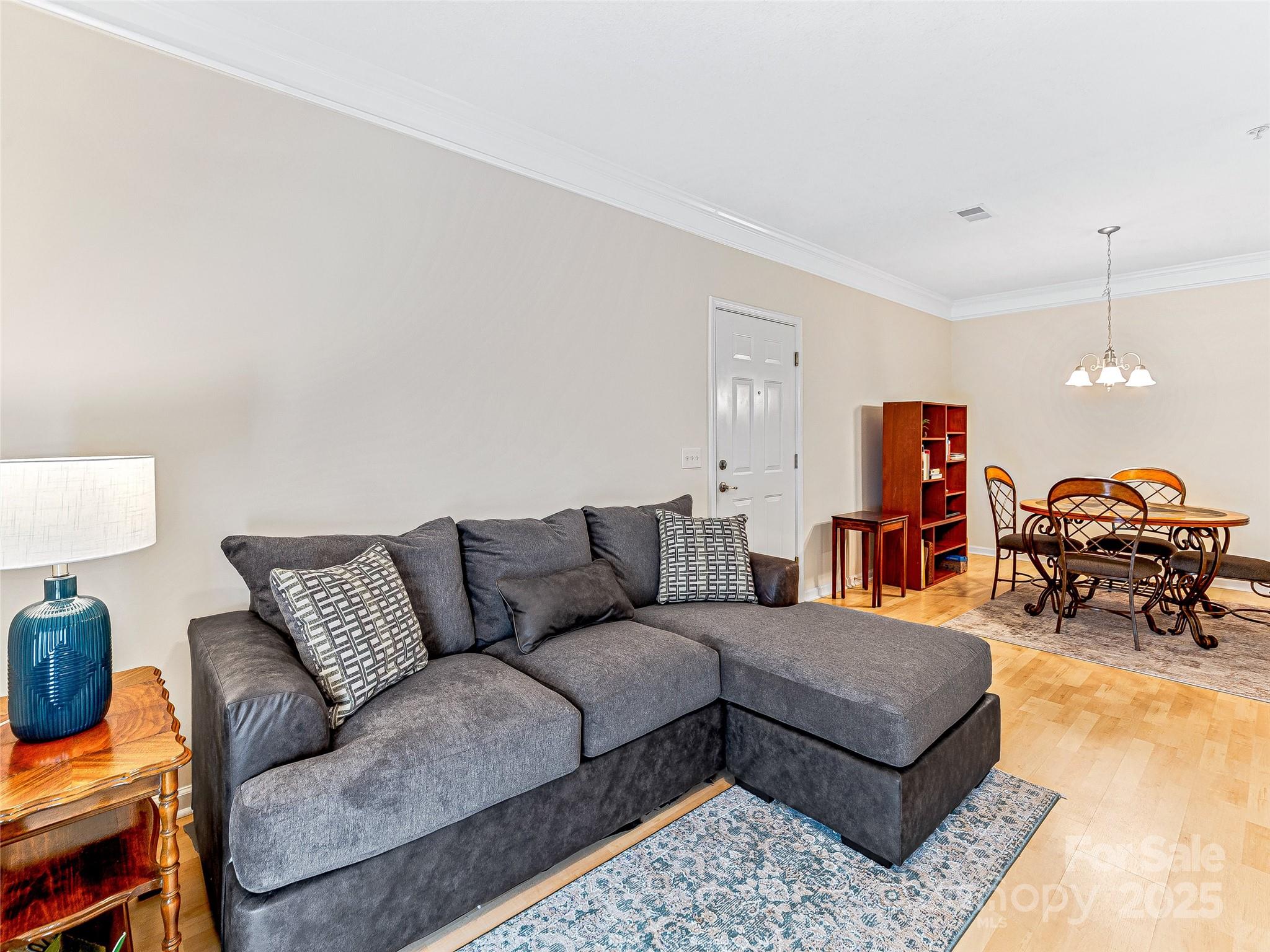 726 Appeldoorn Circle