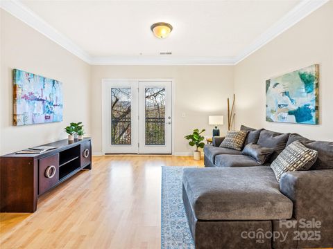 726 Appeldoorn Circle Asheville NC 28803