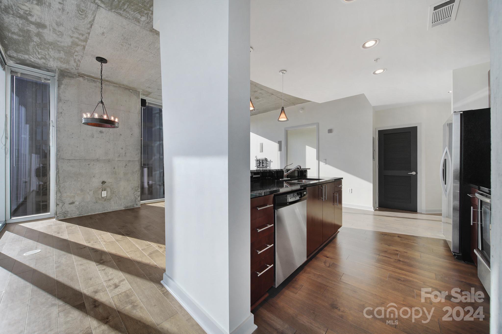 Avenue Condominiums - Residential