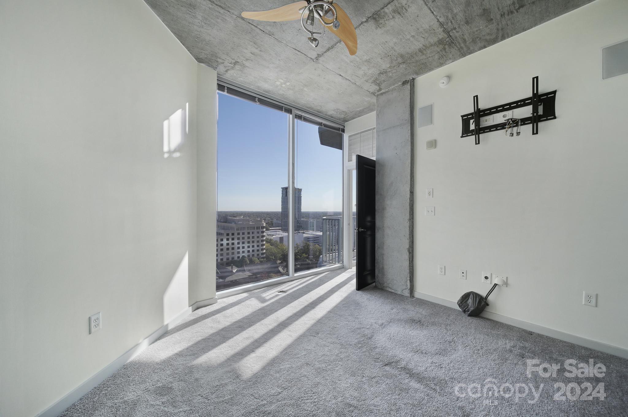 Avenue Condominiums - Residential