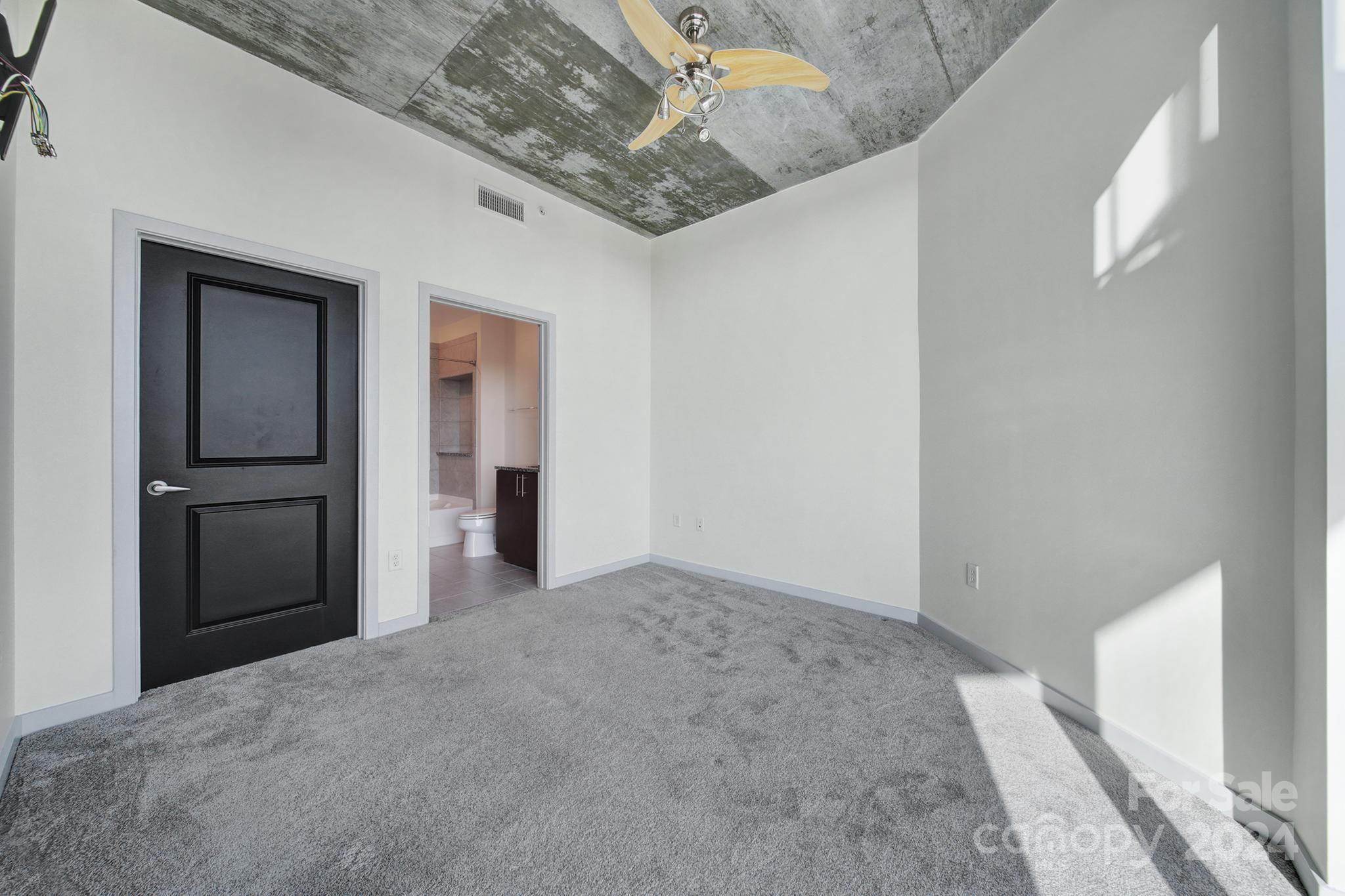 Avenue Condominiums - Residential