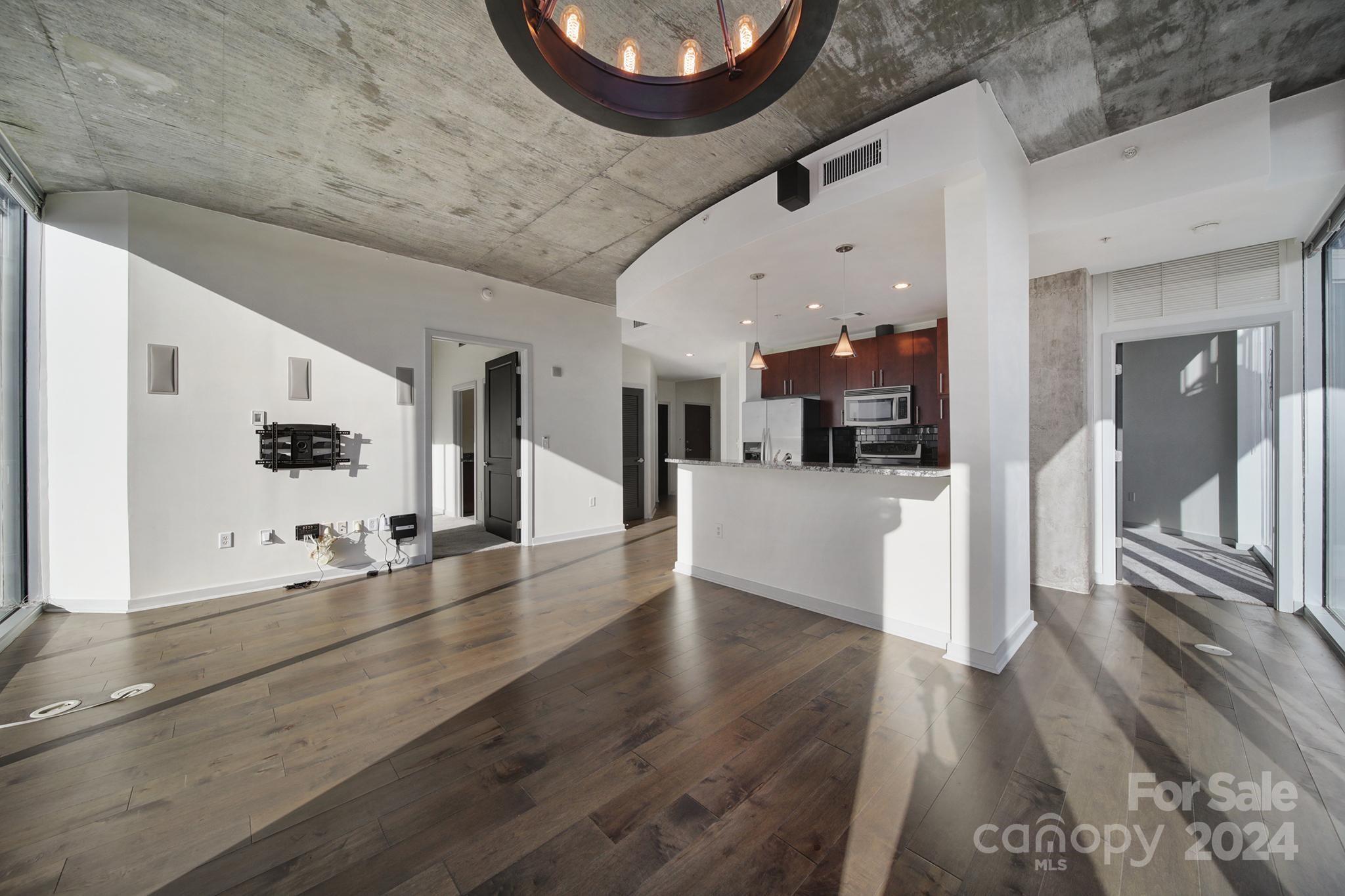 Avenue Condominiums - Residential