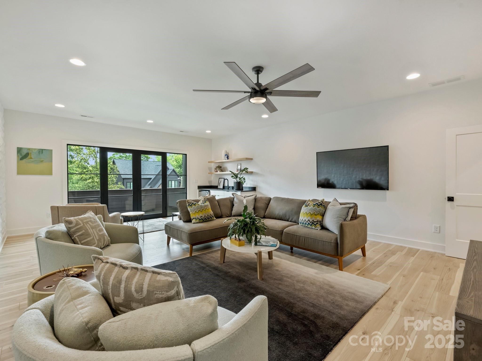 Barclay Downs - Residential