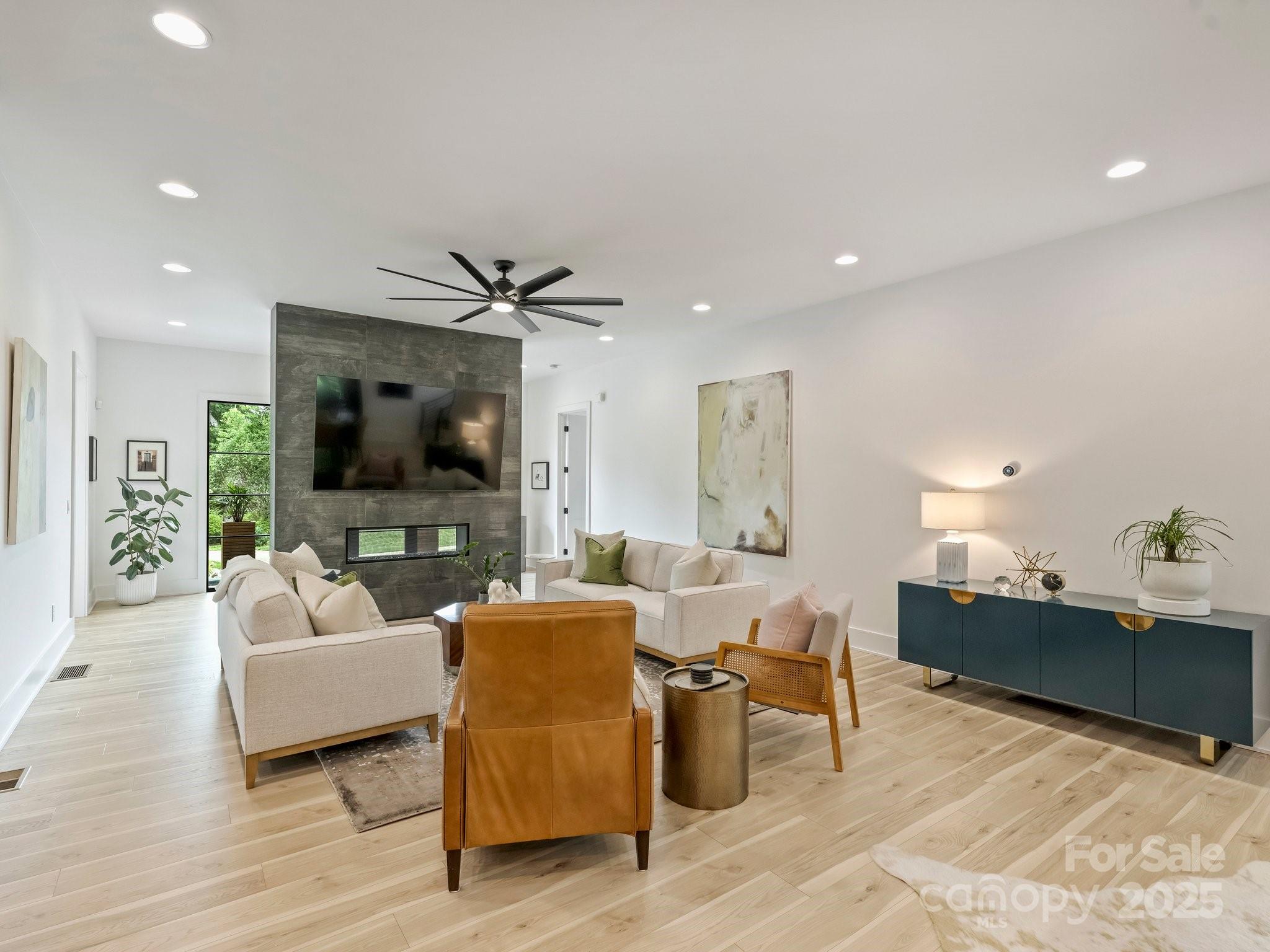 Barclay Downs - Residential