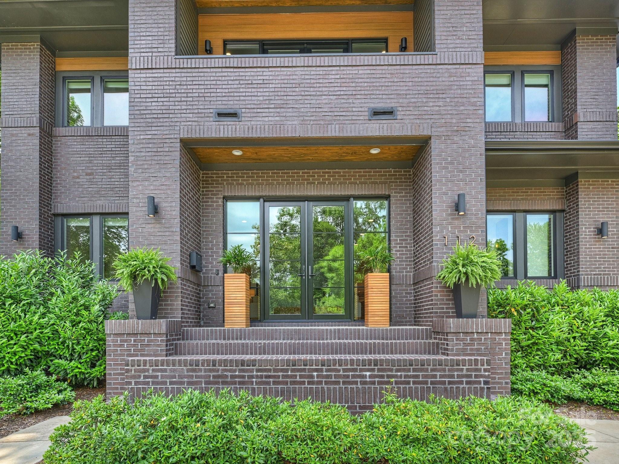 112 Manning Drive