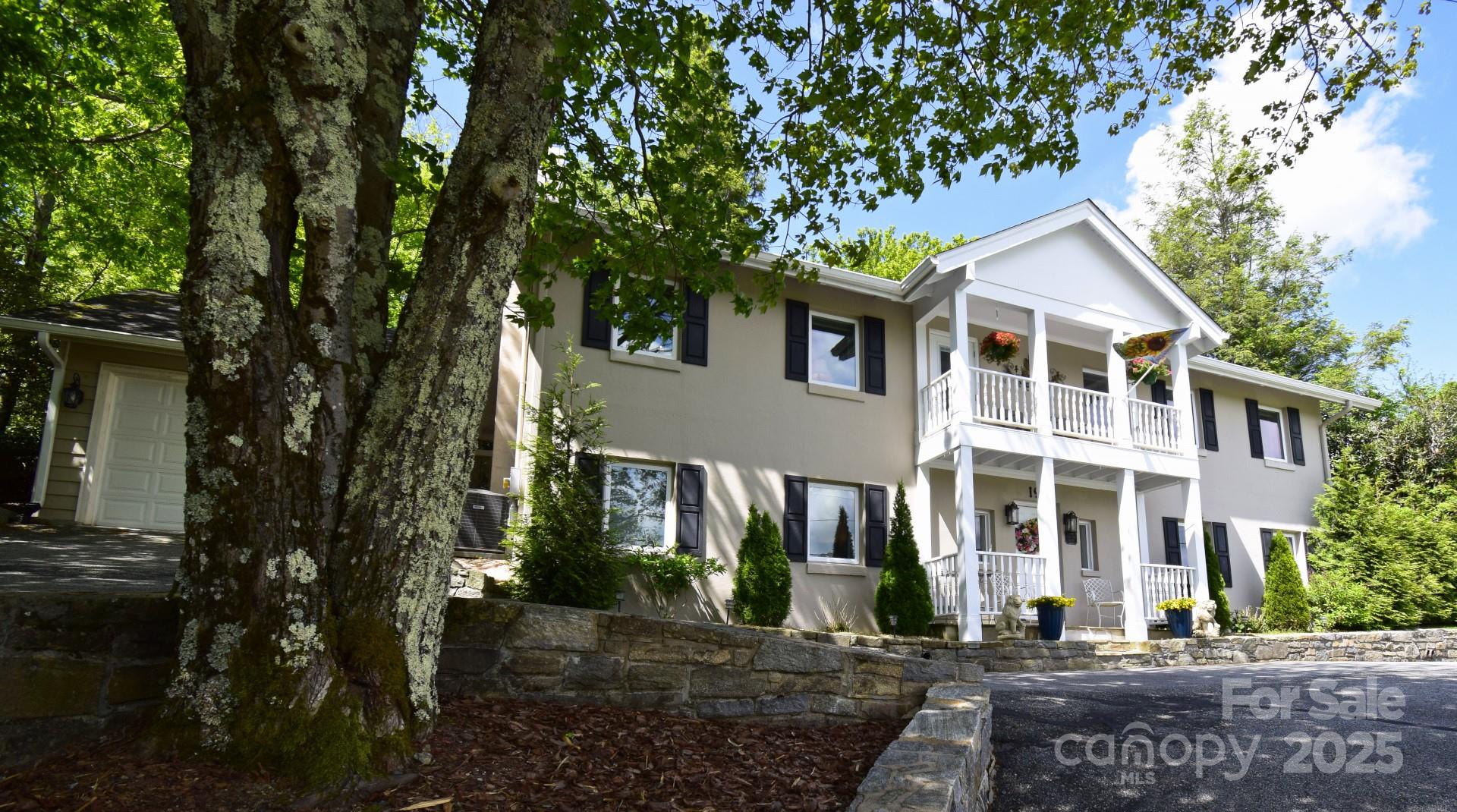 195 Fairway Lane