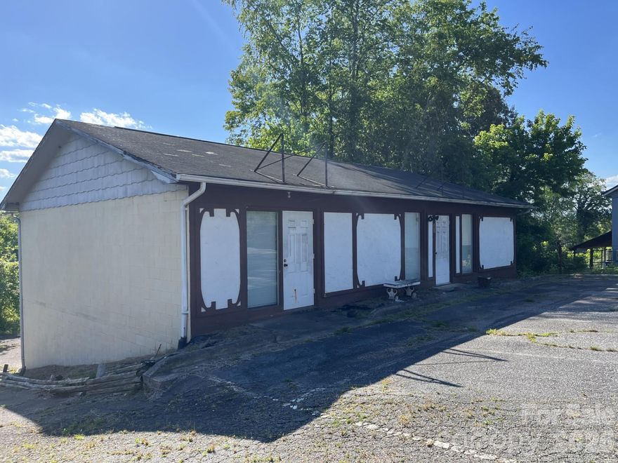 Units need repair, but potential is great due to location of property along West Fleming.  Square footage of 2,400 square feet does not include basements.  Heavy Traffic Area