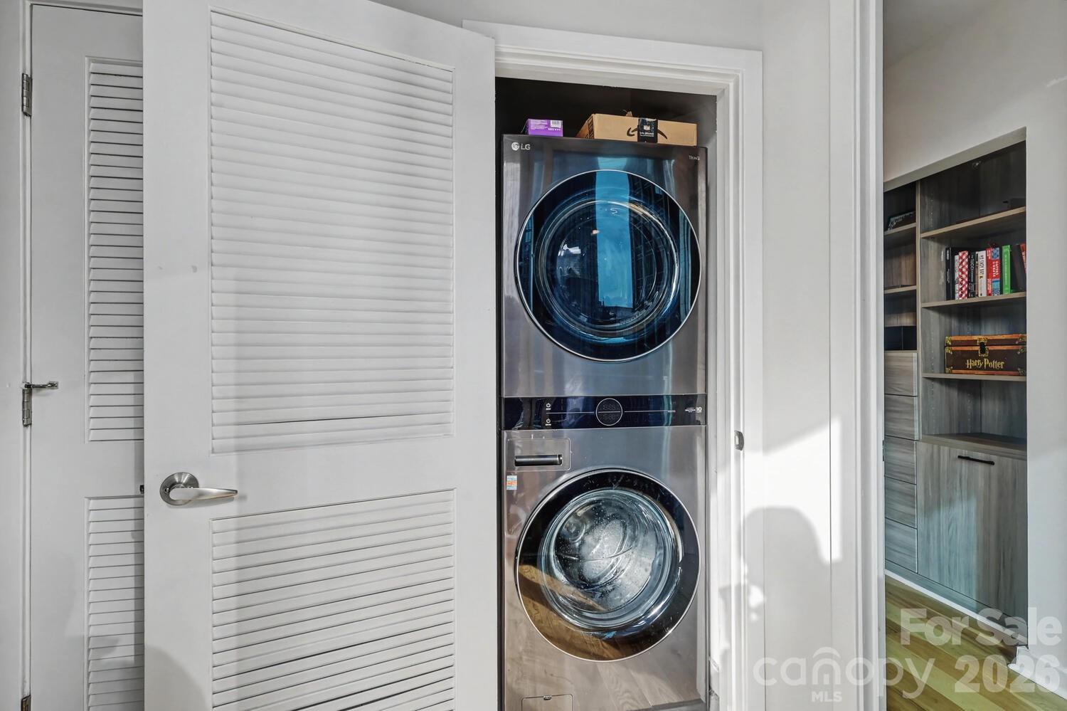 Avenue Condominiums - Residential