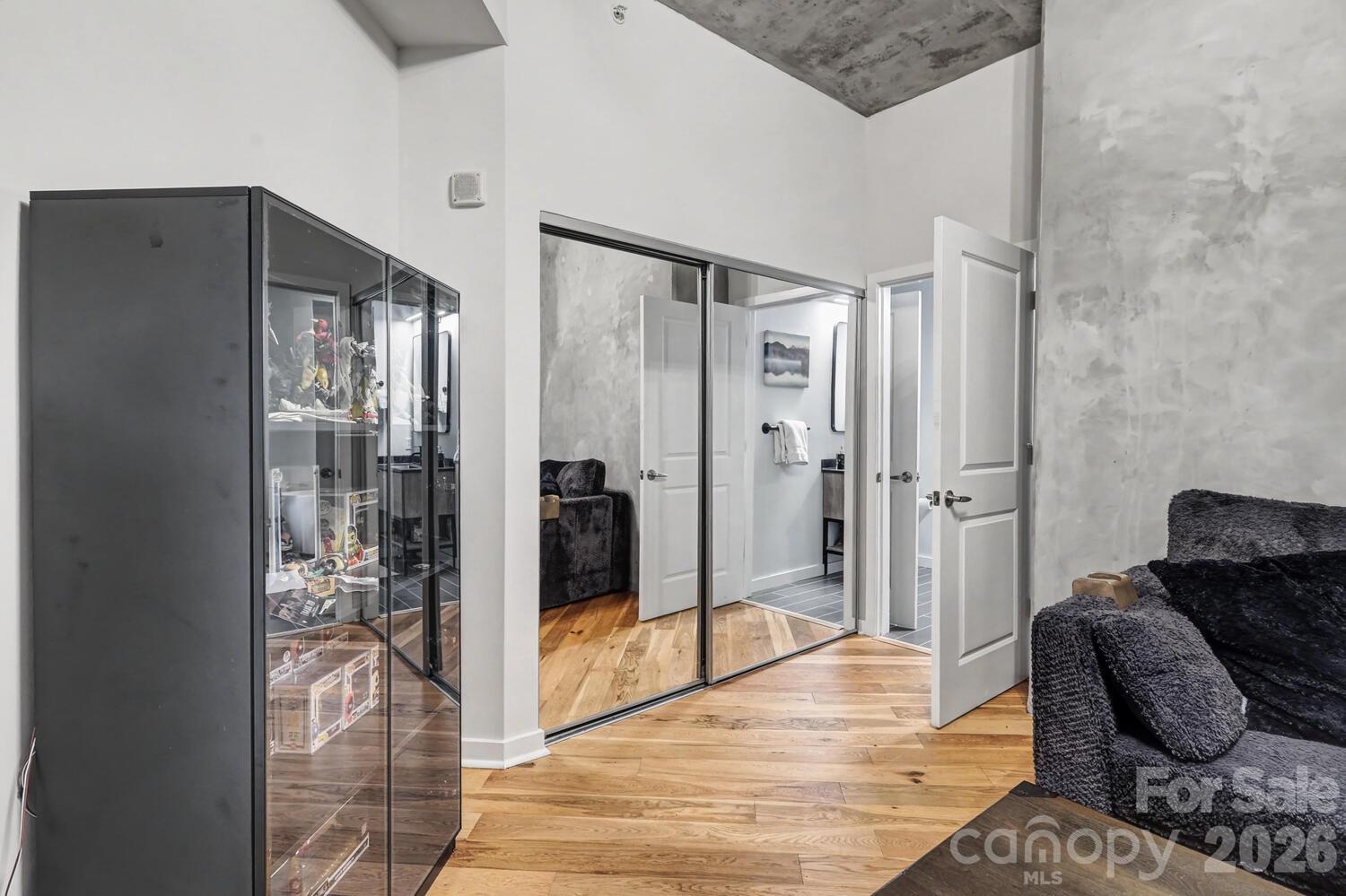 Avenue Condominiums - Residential