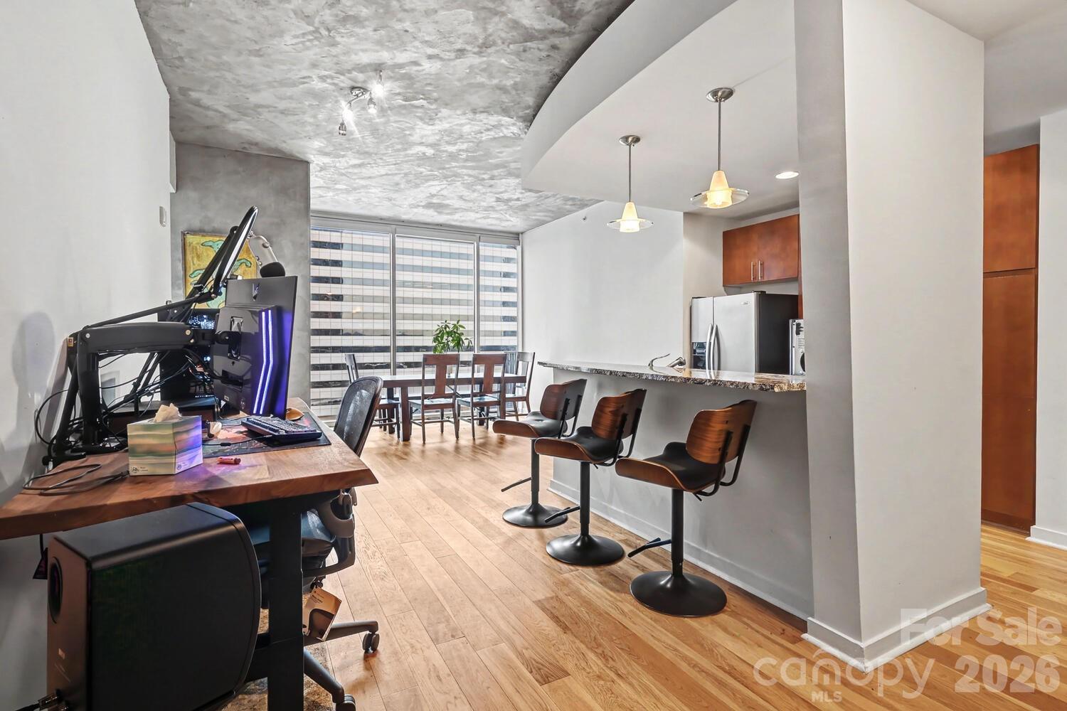 210 N Church Street 1507