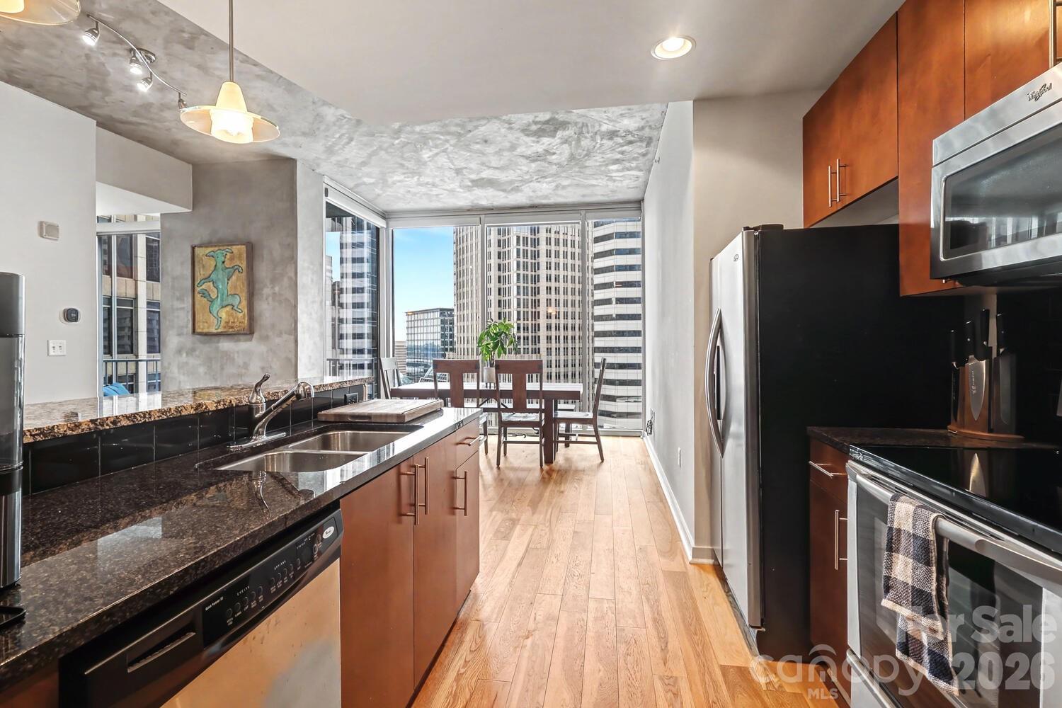 Avenue Condominiums - Residential