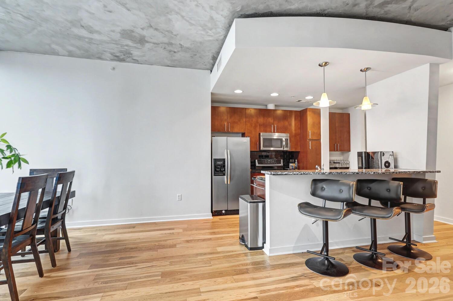 Avenue Condominiums - Residential