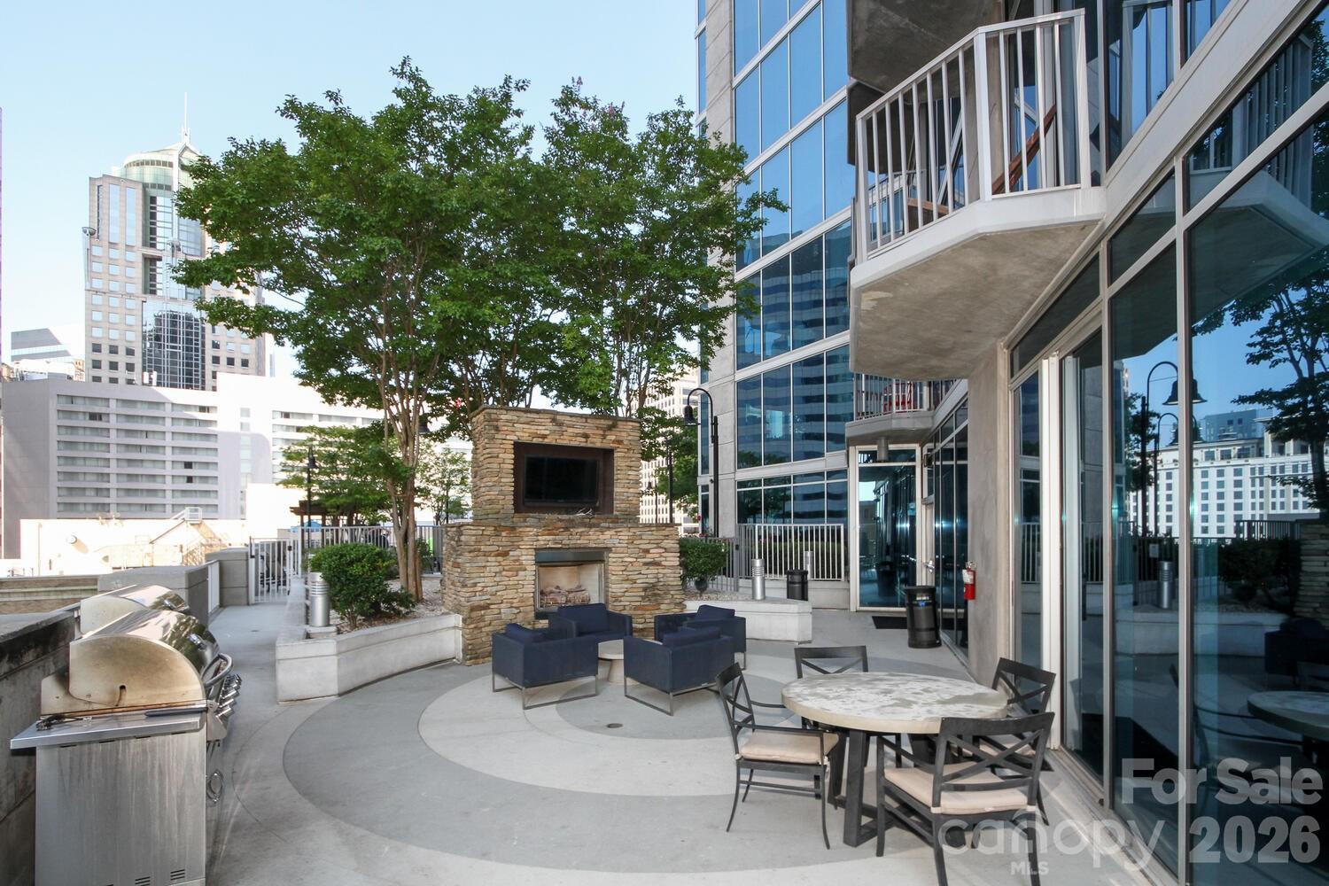 Avenue Condominiums - Residential