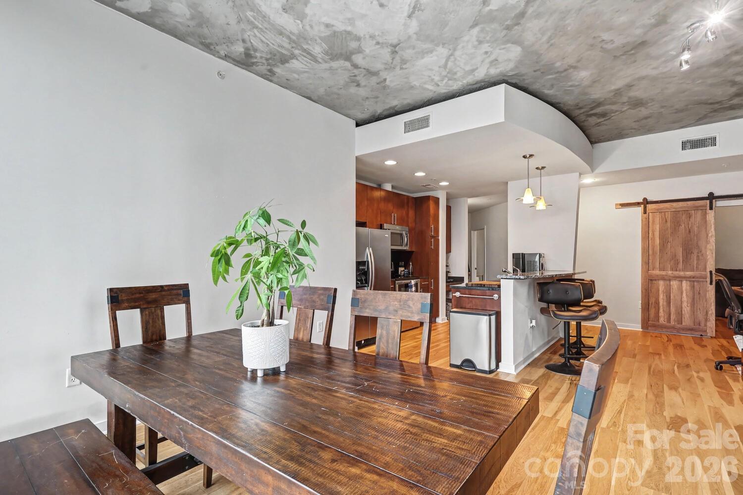 Avenue Condominiums - Residential