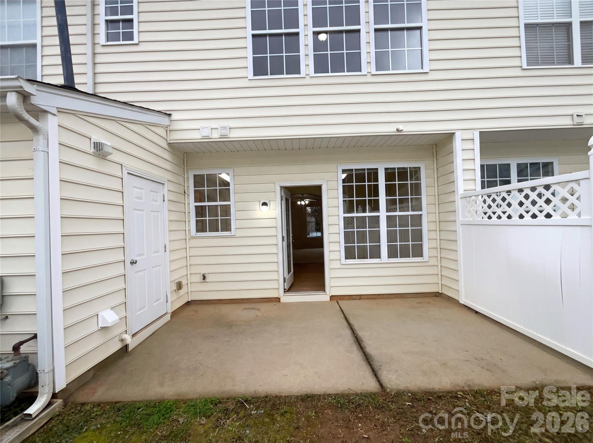 Ridge Pointe - Residential