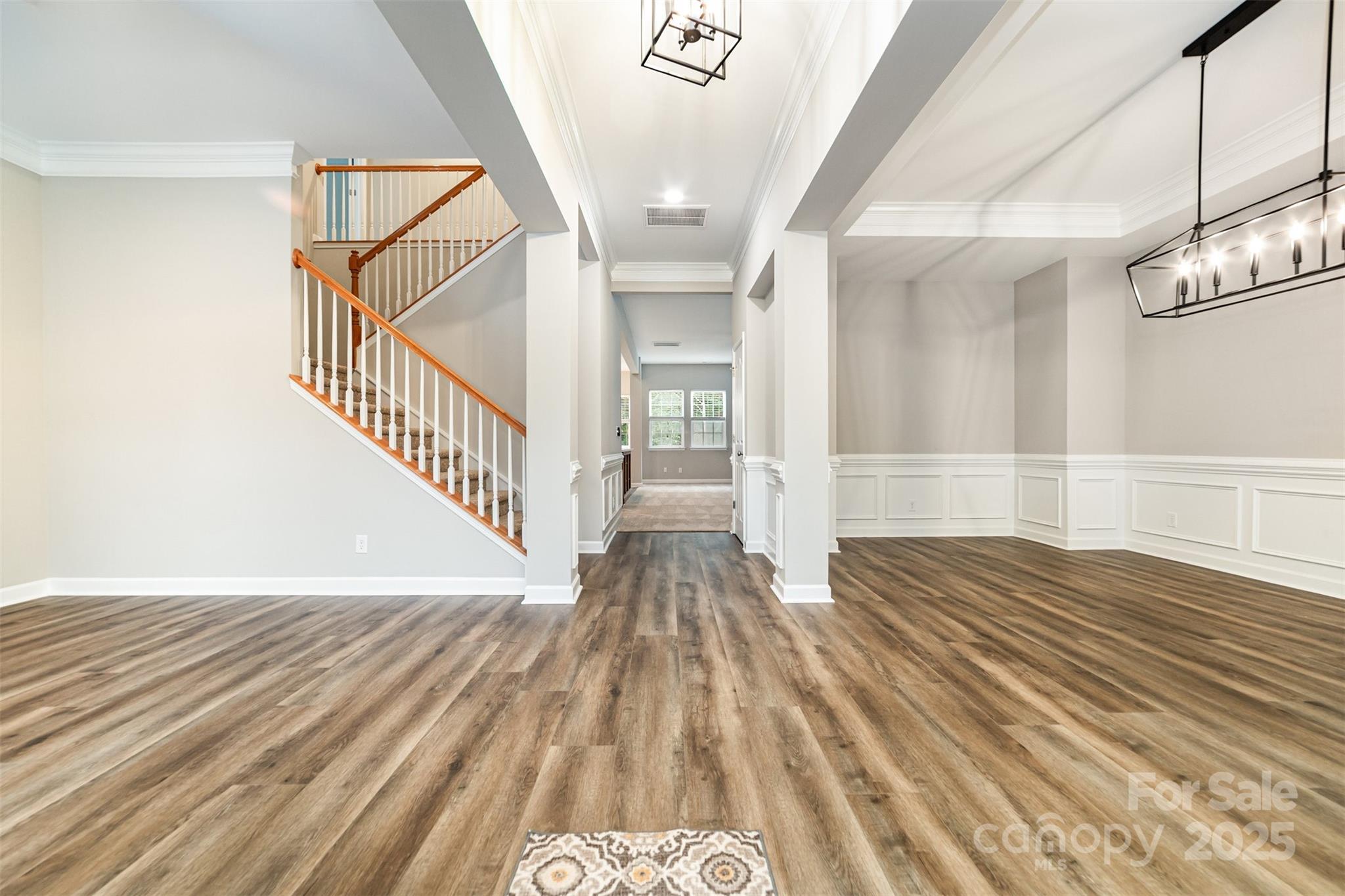2413 Orofino Court