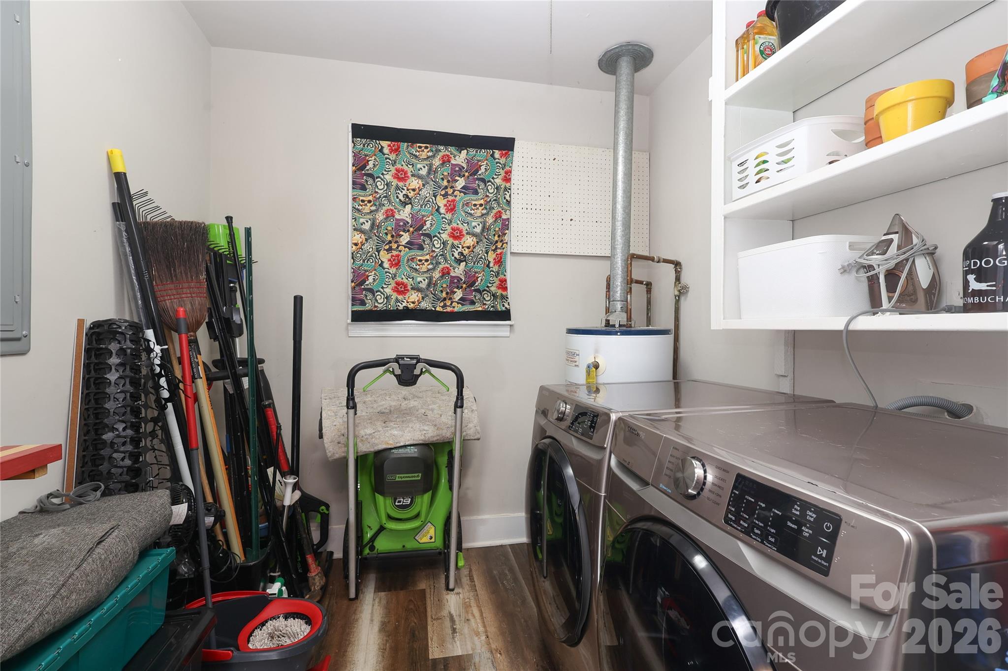 Country Club Heights - Residential