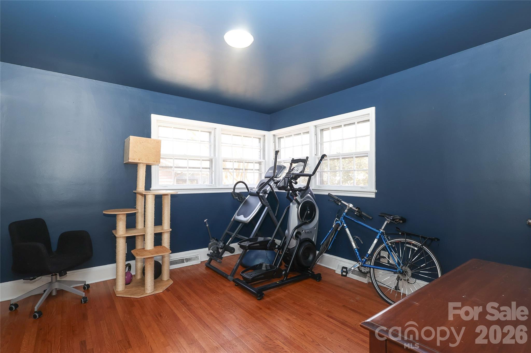 Country Club Heights - Residential