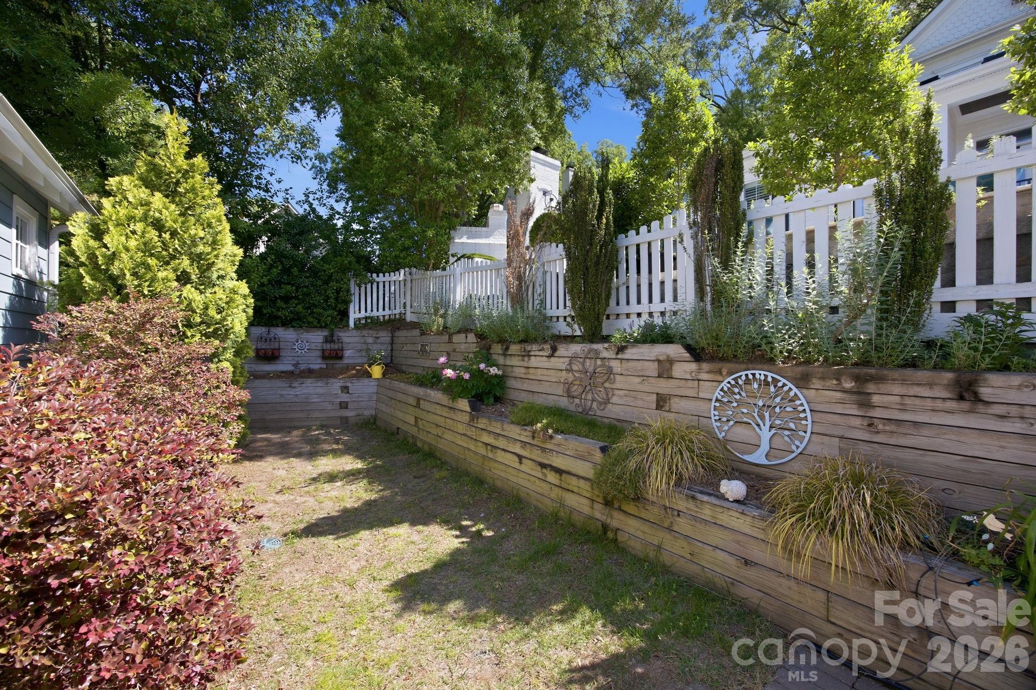 Davidson Springs - Residential