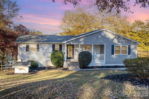 7088 Wateredge Drive Sherrills Ford NC 28673