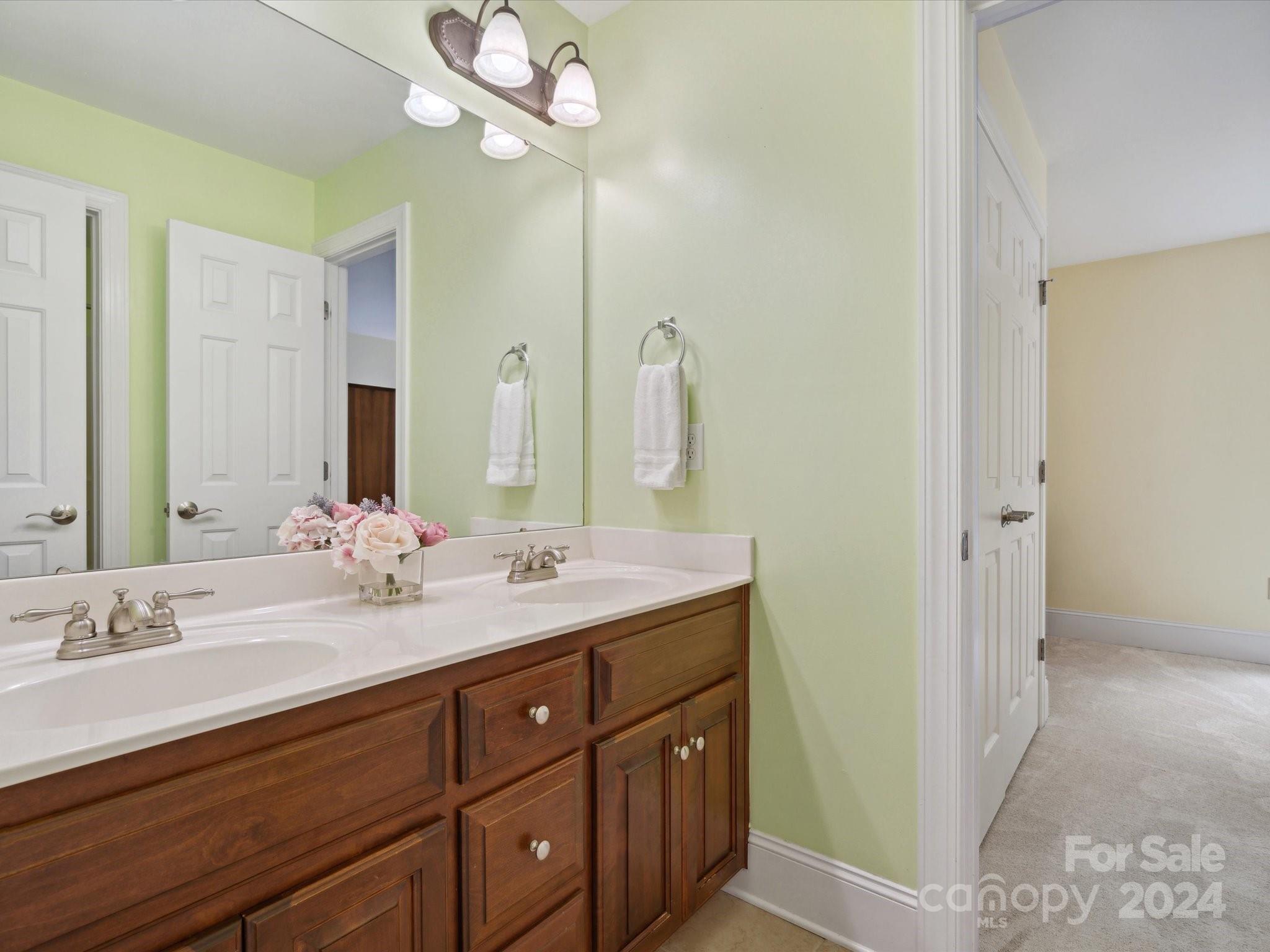 Laurel Creek - Residential