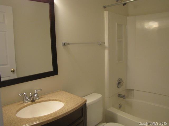 Brandon Oaks - Residential Lease