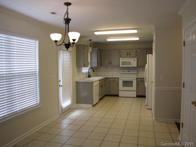 Brandon Oaks - Residential Lease