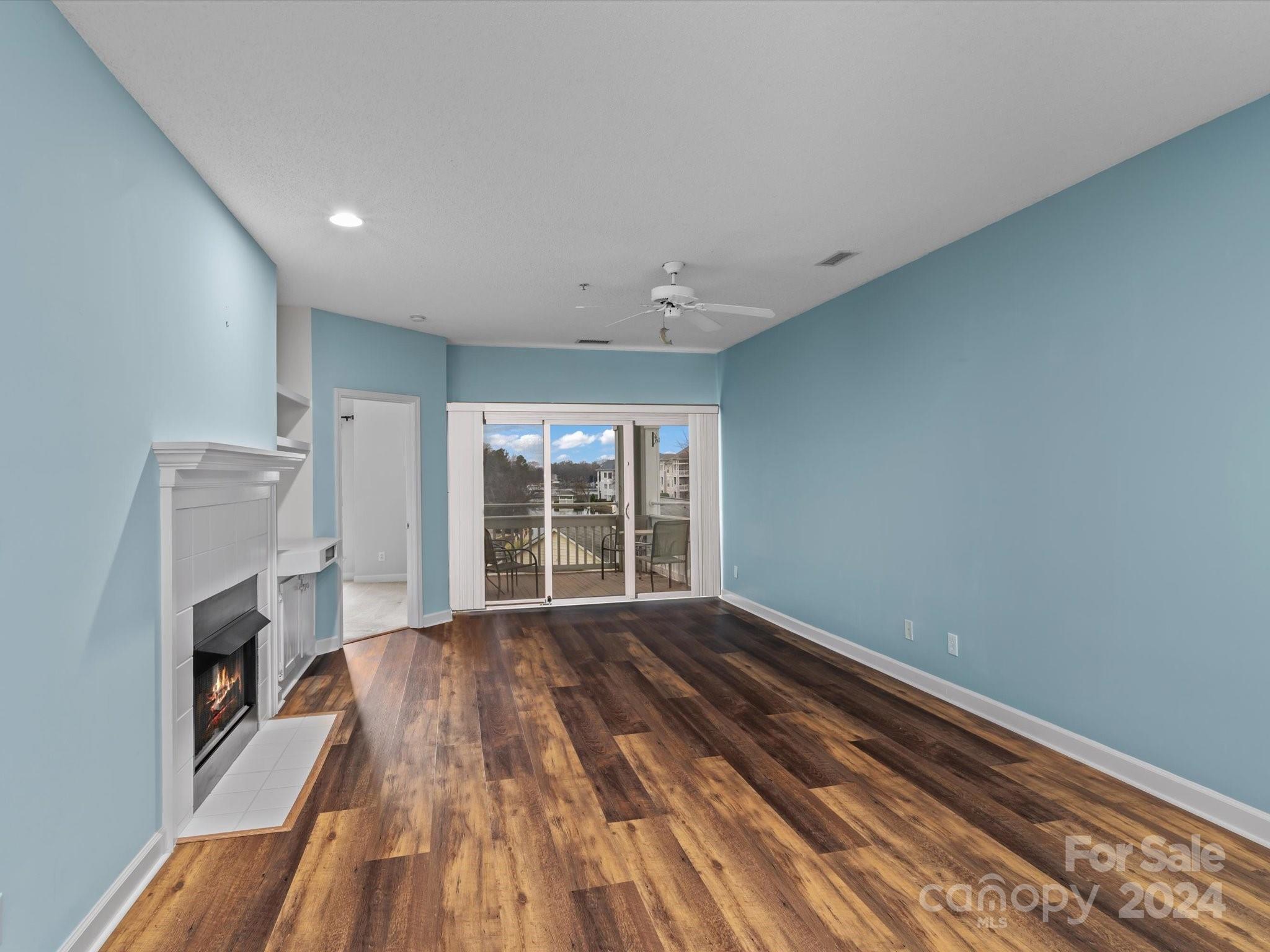 Admirals Quarters - Residential