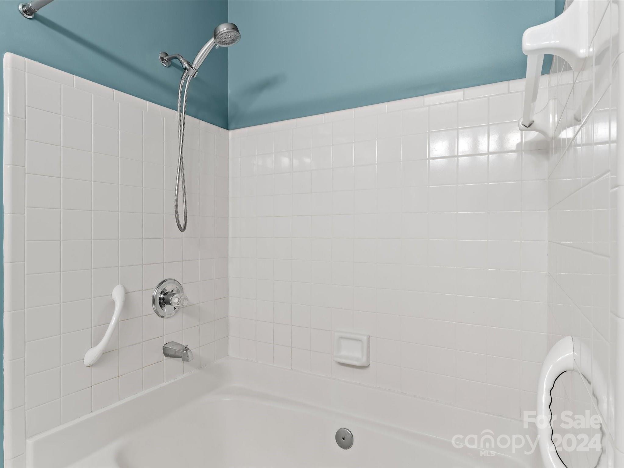 Admirals Quarters - Residential