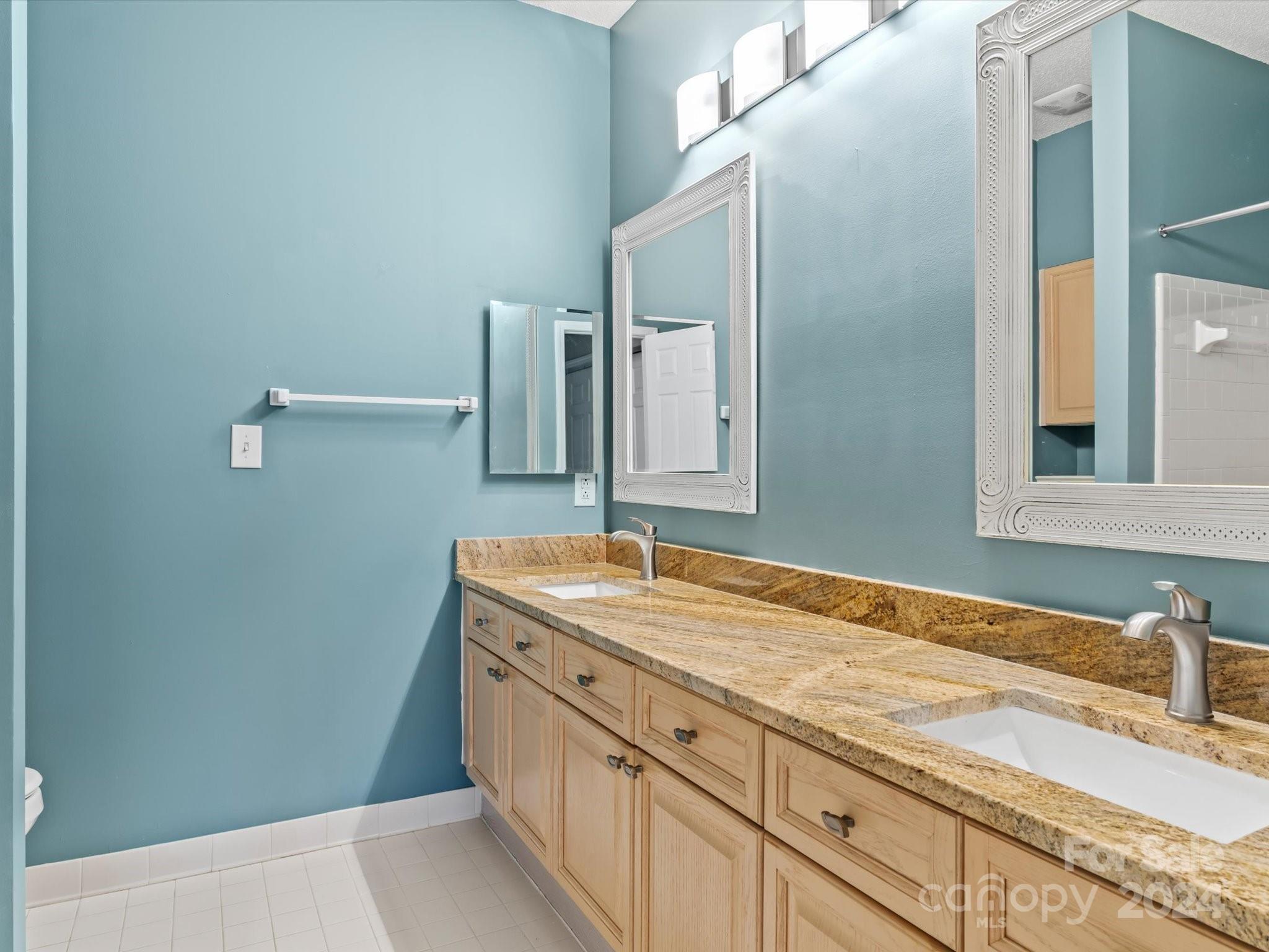 Admirals Quarters - Residential