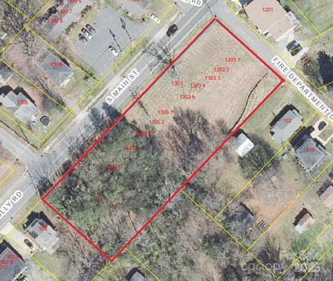 1303 S Main Street Belmont NC 28120