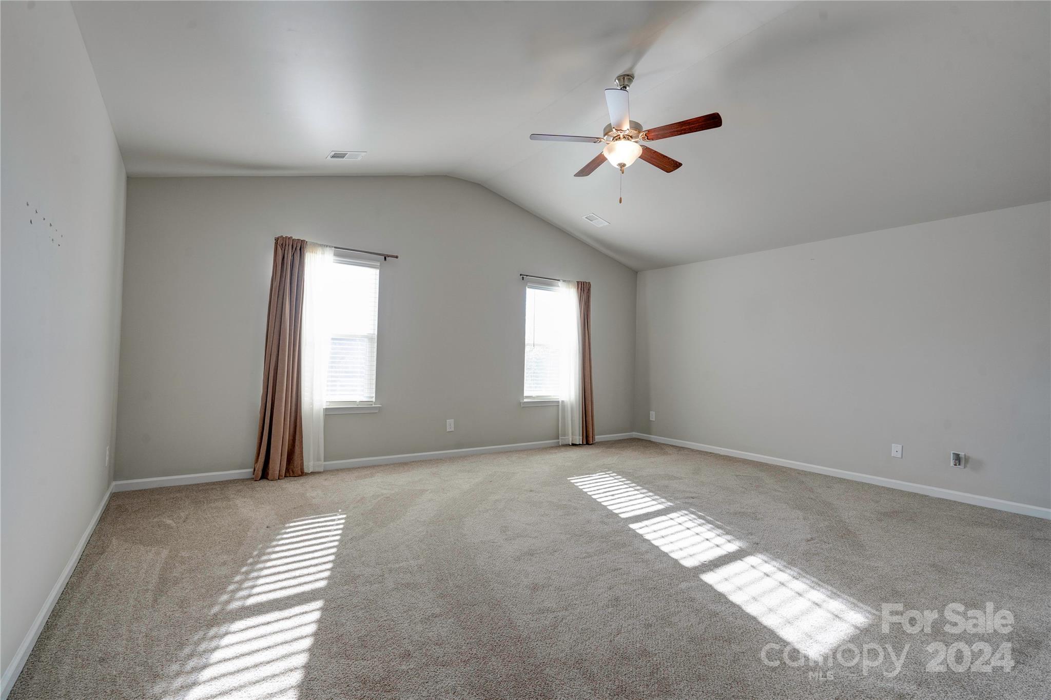 Kings View - Residential