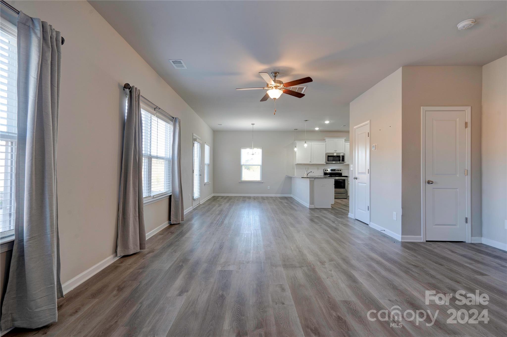 Kings View - Residential