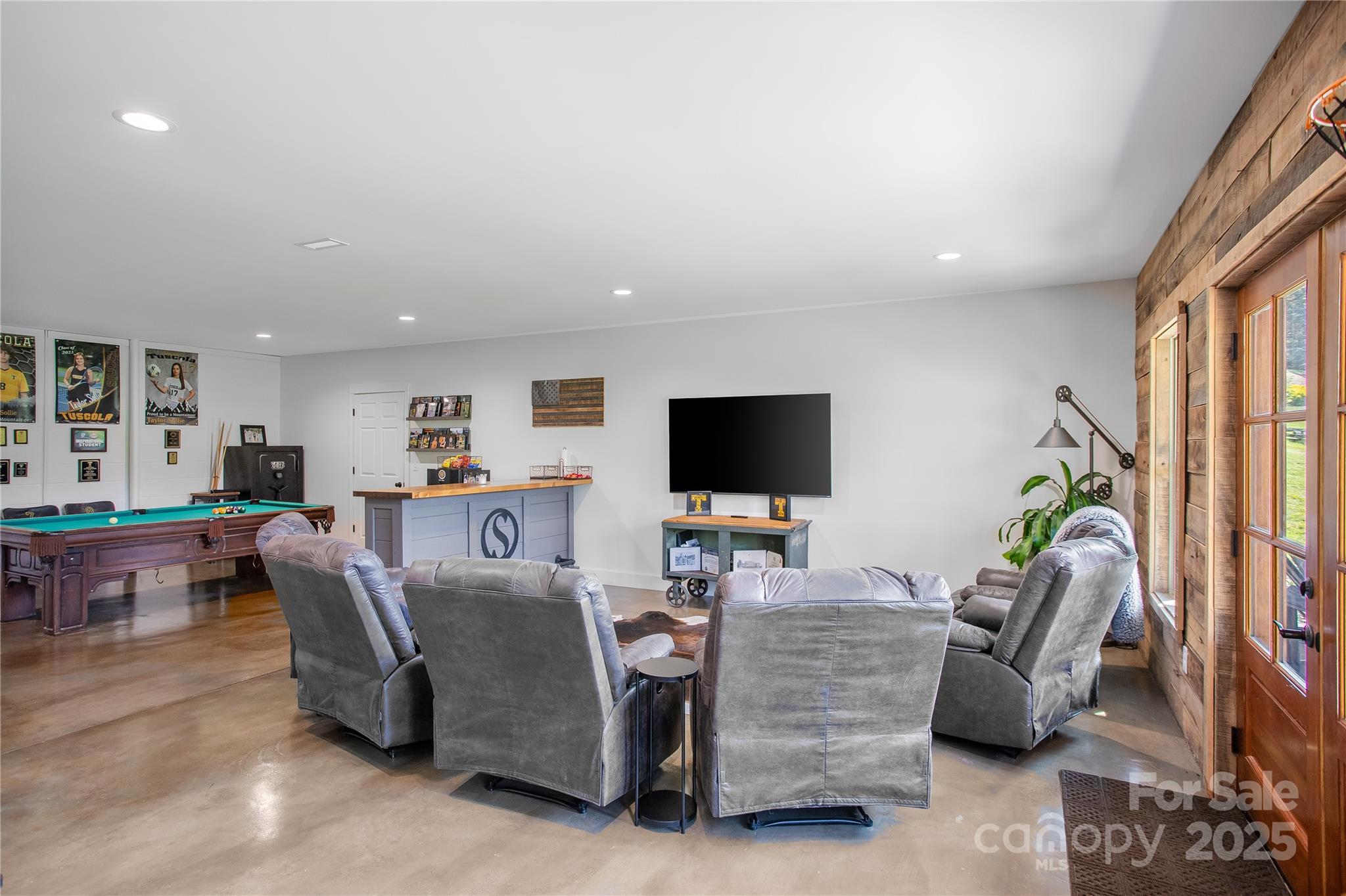 The Greens At Iron Tree - Residential