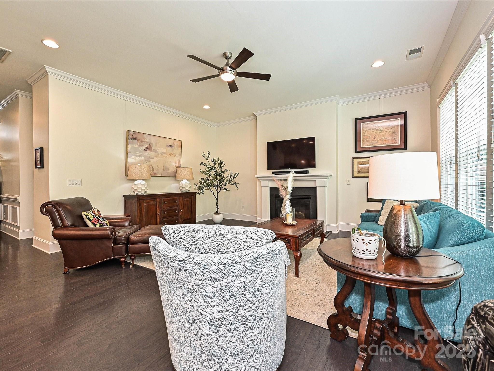 Brayden - Residential