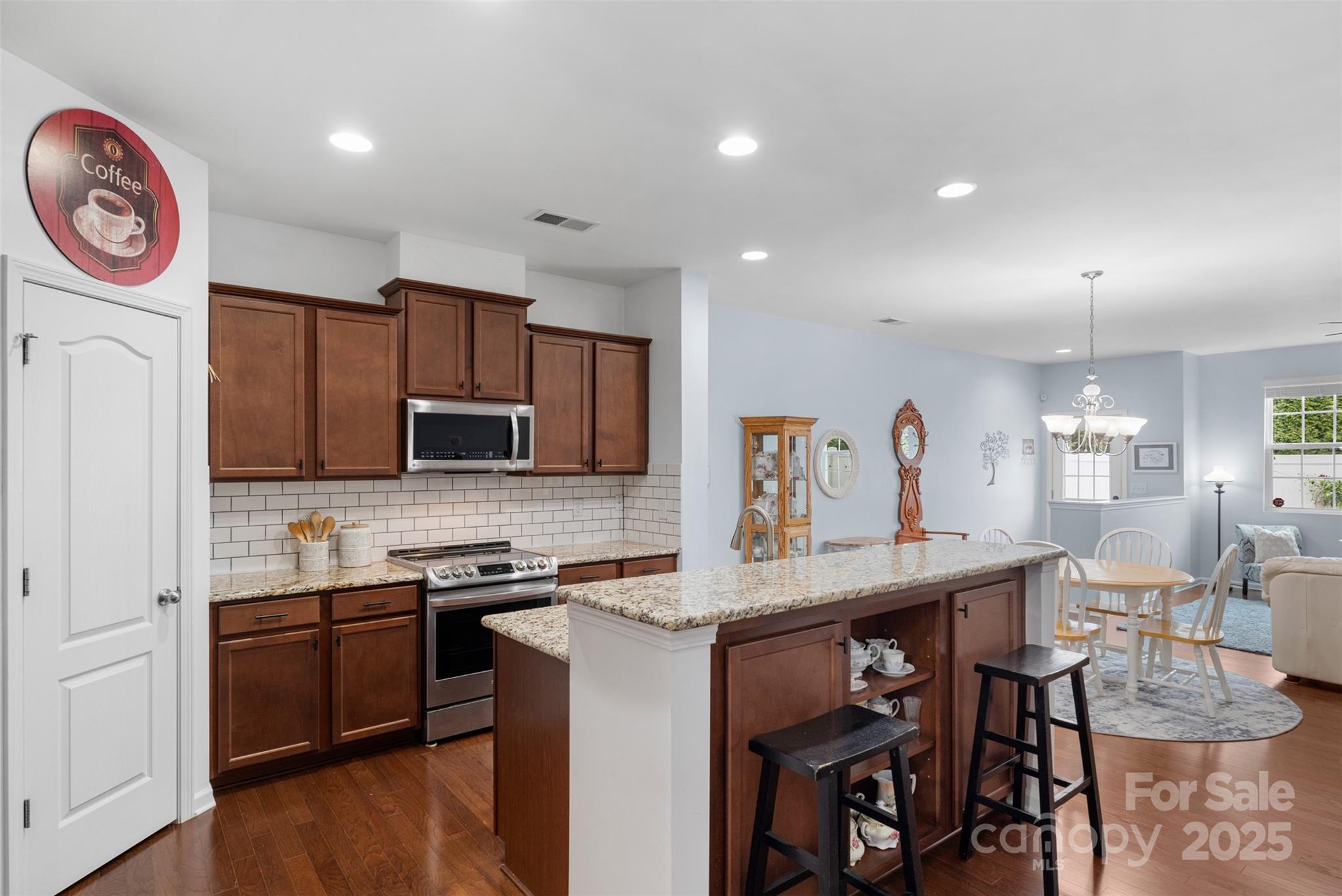 Almond Glen - Residential