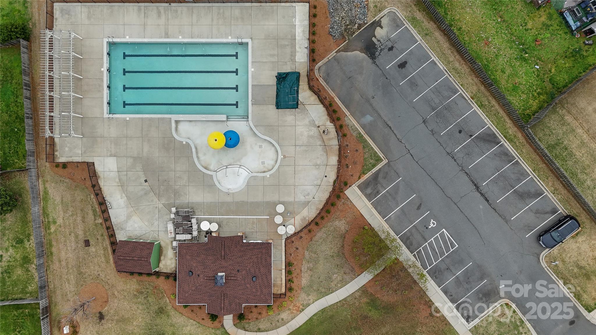 Almond Glen - Residential