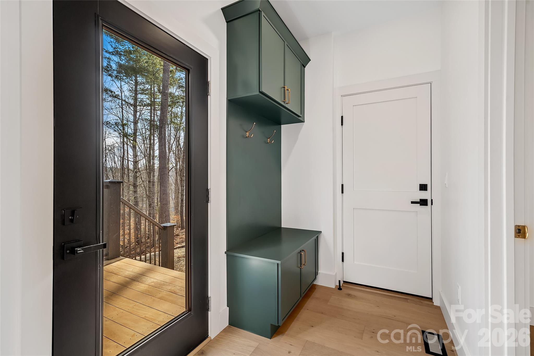 Settlers Cove - Residential
