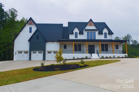 Photo for 1618 Waxhaw Indian Trail Road S 2