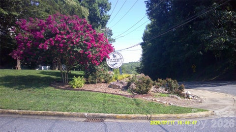 Photo of 1050 21st Avenue NW #70, Hickory, NC 28601 (MLS # 4405307)