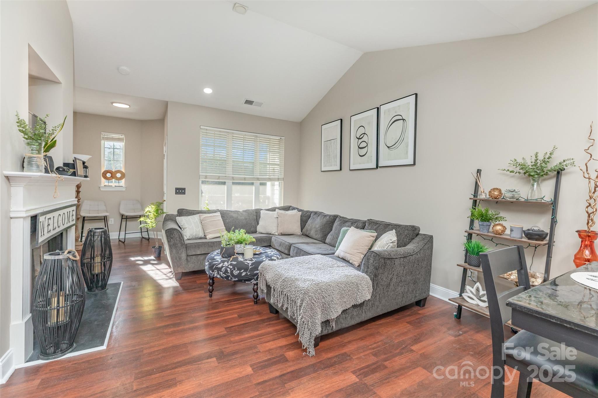 6730 Mallard Park Drive