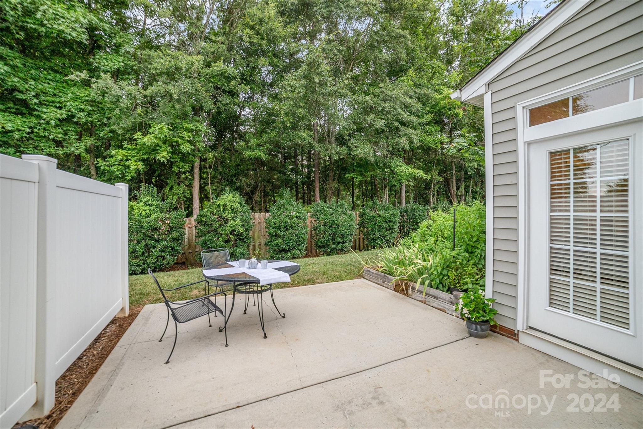 Fairway Townes - Residential