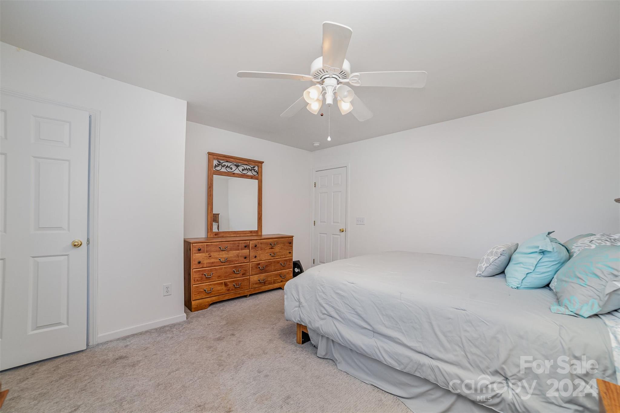 Fairway Townes - Residential