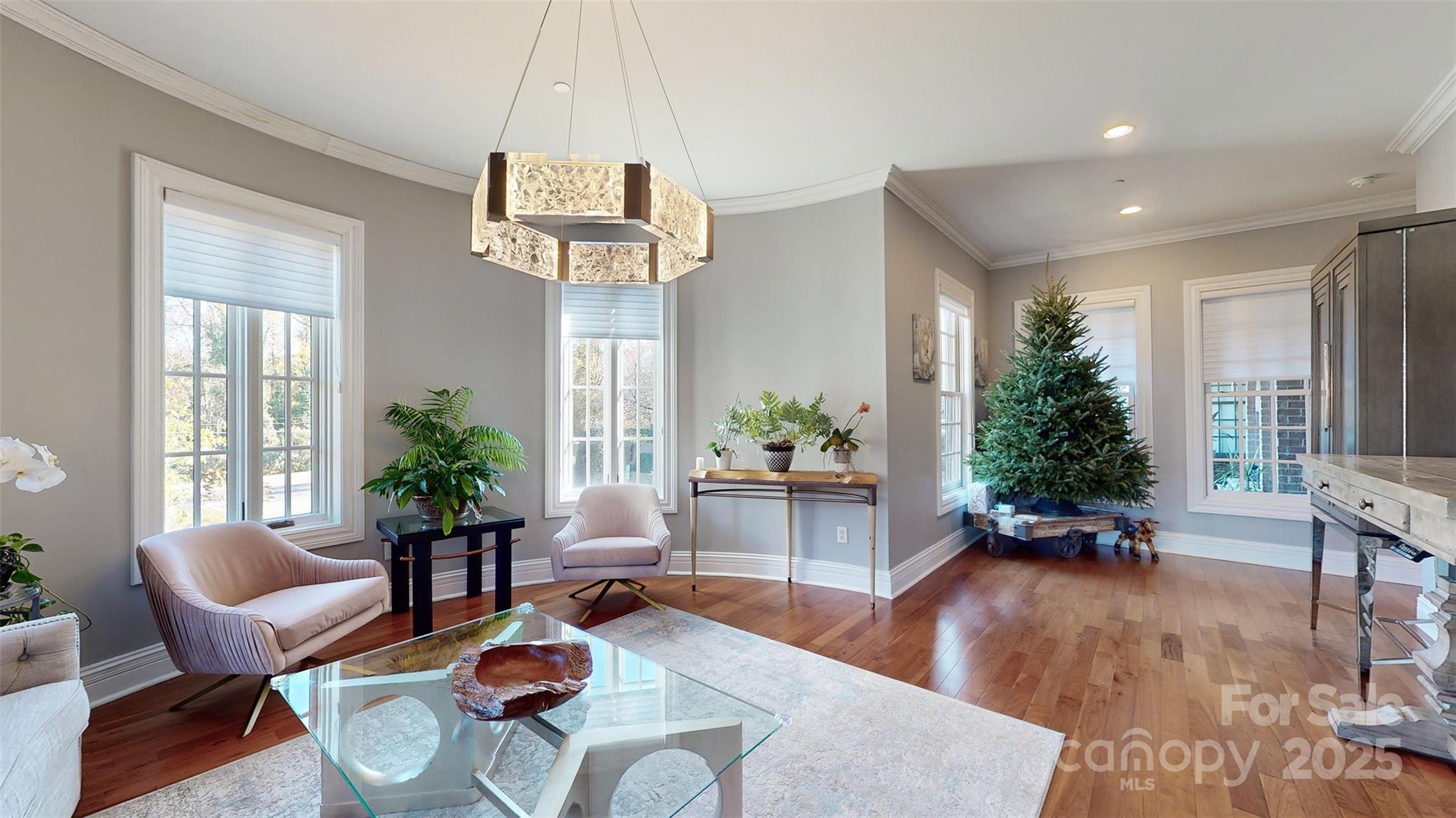 Parkwood Knoll - Residential