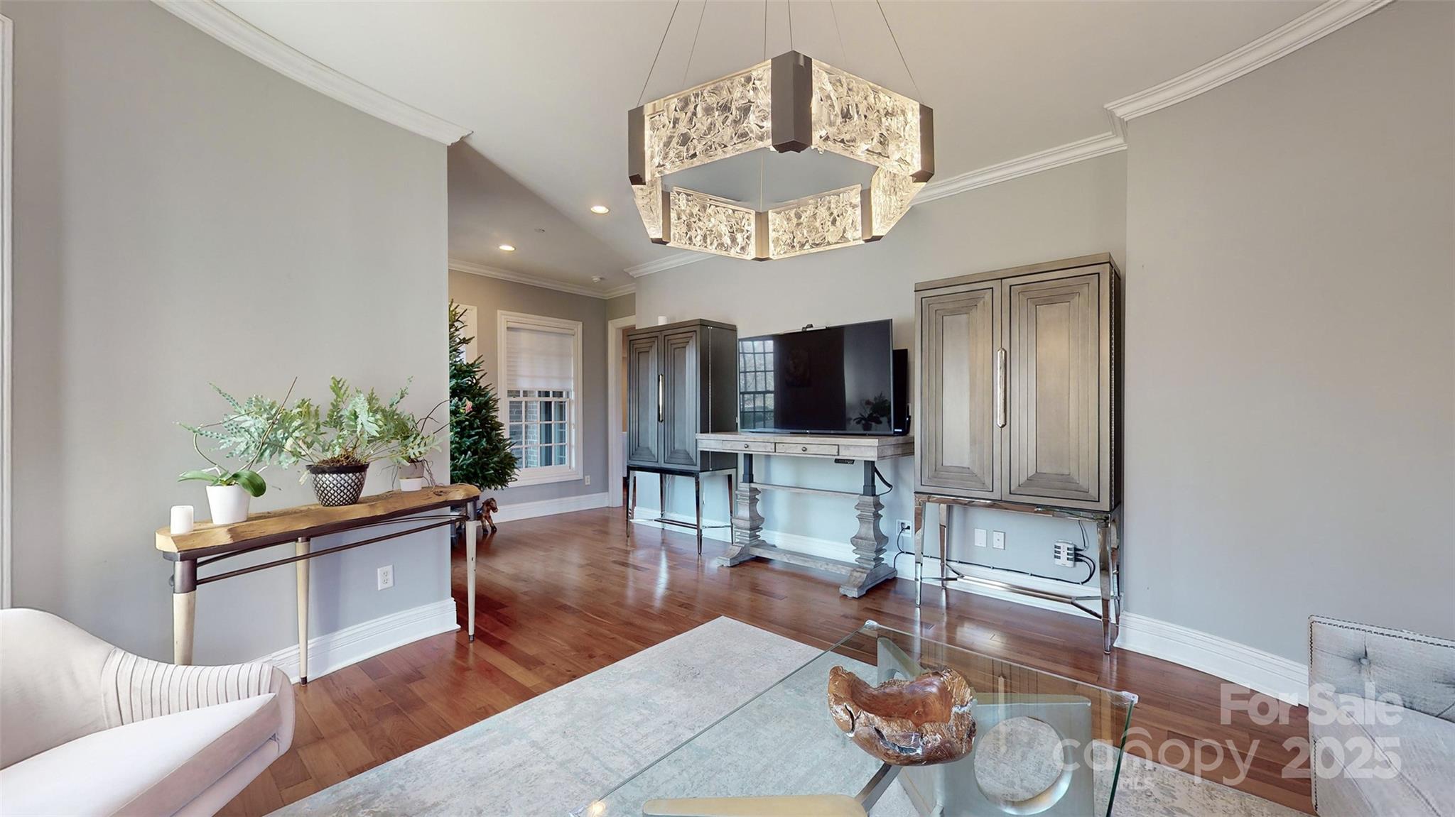 Parkwood Knoll - Residential