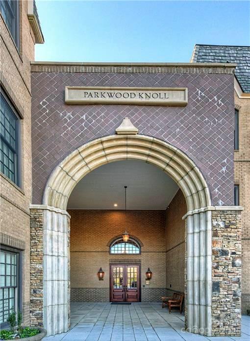 Parkwood Knoll - Residential