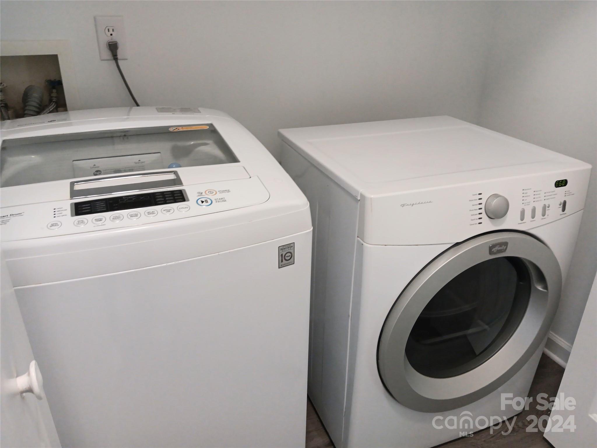 Brighton Woods - Residential