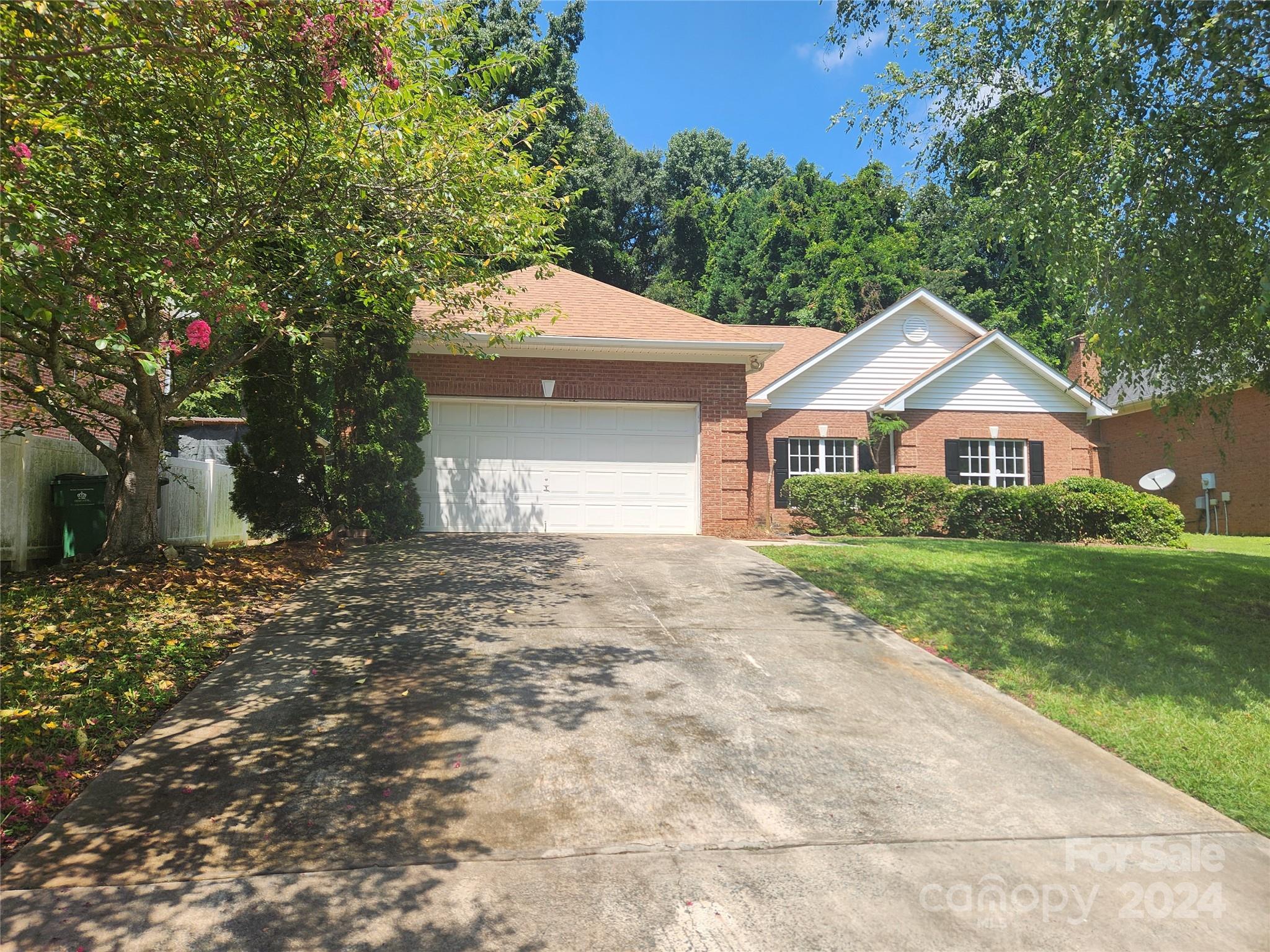 Brighton Woods - Residential