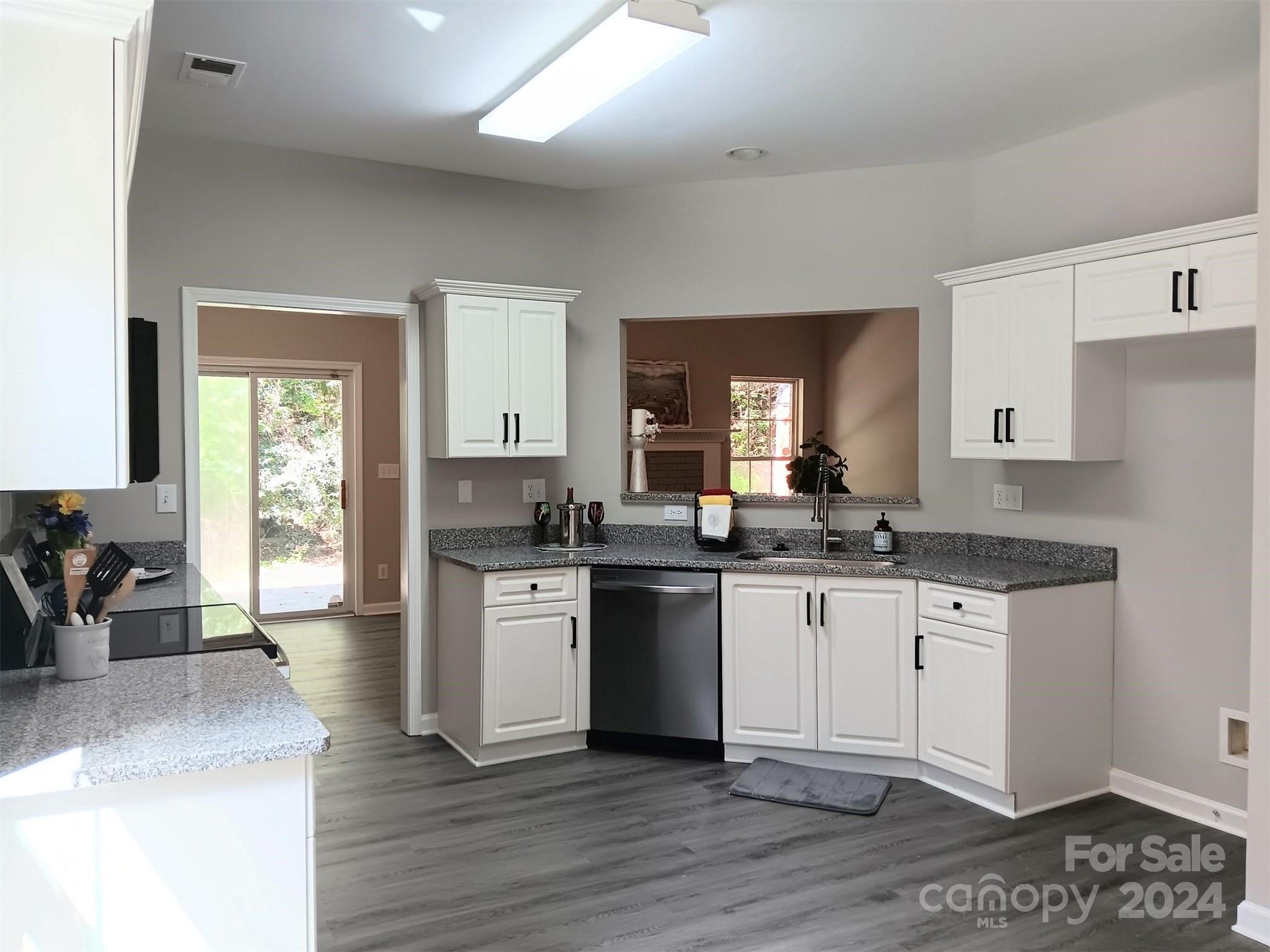 Brighton Woods - Residential